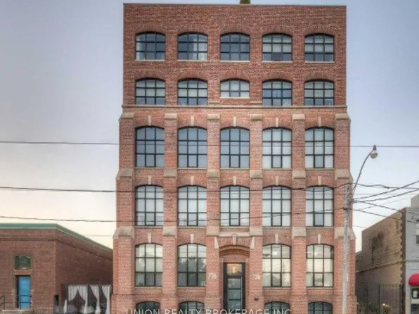 736 Dundas St E #301, Toronto, ON M5A 2C5