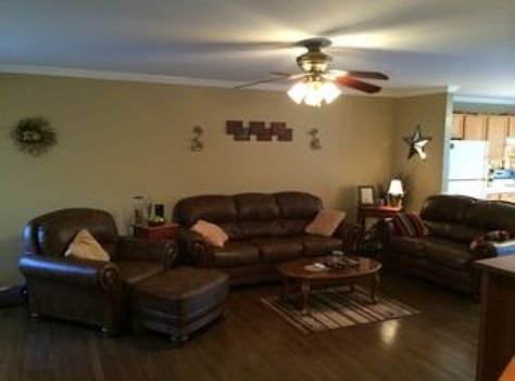 3rd image of 384 Gavin Dr