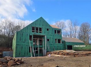 225 Winterberry Way, Roswell, GA 30075