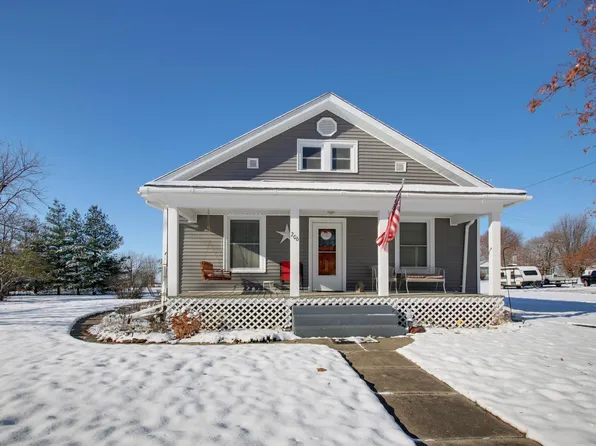 206 S Charles St, Plymouth, IL 62367