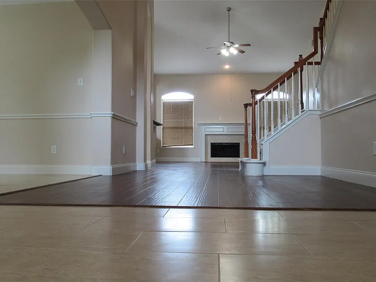 17615 Belwood Park Ln — Photo 11