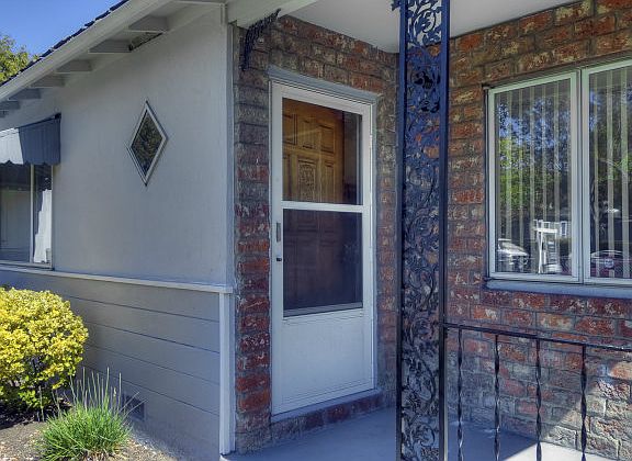 3rd image of 2180 Pulgas Ave