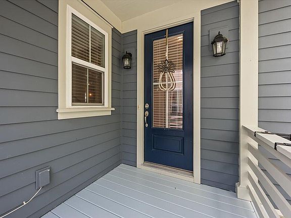4th image of 4144 Egrets Point Dr