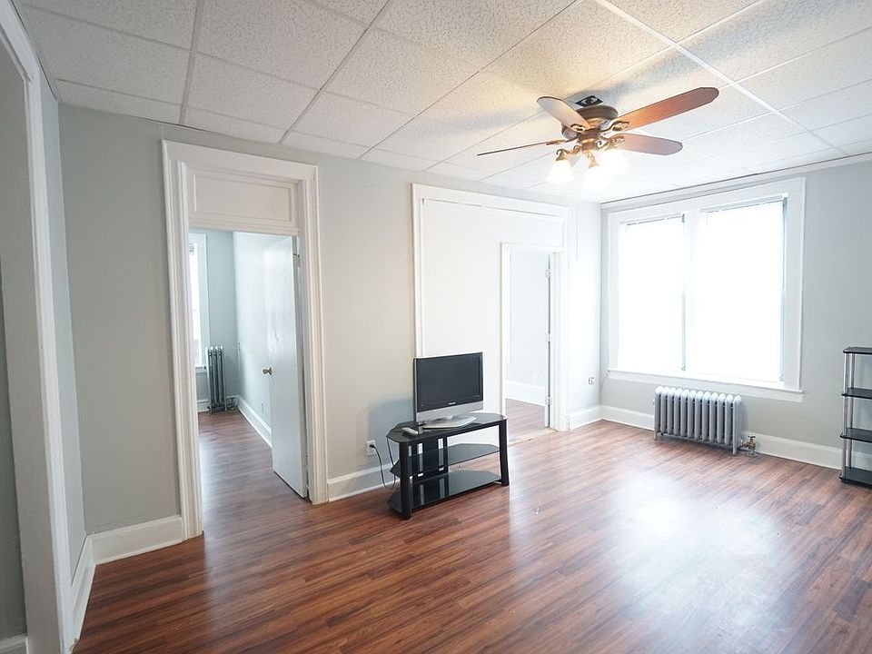 1st image of 8614 5th Ave APT 3