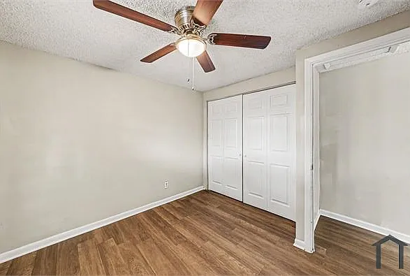 5608 E 29th Ave — Photo 22