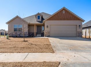 1011 Monarch Rd, Centerton, AR 72719