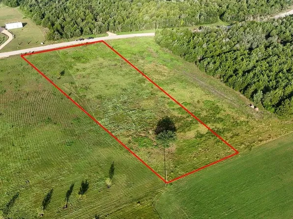 400 Vineyard View Trl, Carmine, TX 78932