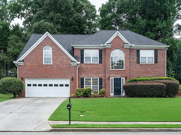1540 Hampton Hollow Dr, Lawrenceville, GA 30043