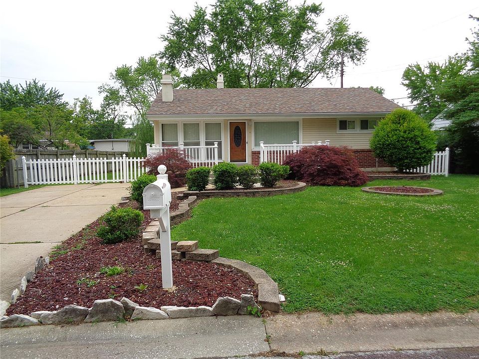 1st image of 2815 Arnold Ave