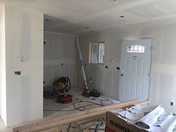 3rd image of 1030 S Catlin St