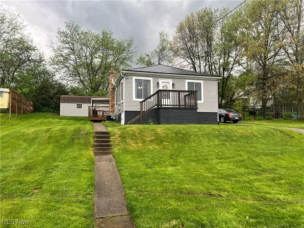 1211 Cora St, East Liverpool, OH 43920