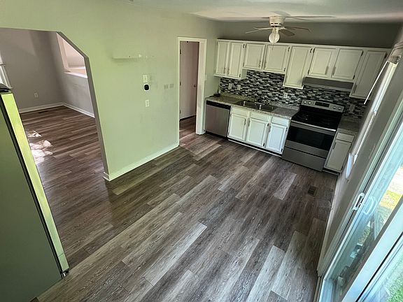Large kitchen with lots of natural light.