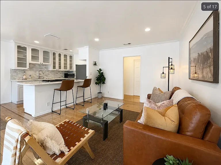 834 Lincoln Blvd #6A — Photo 4