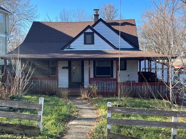 510 Forest Glen Dr, Round Lake Park, IL 60073