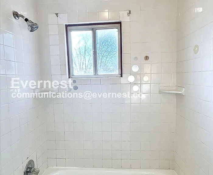 661 S Burgess Ave — Photo 18