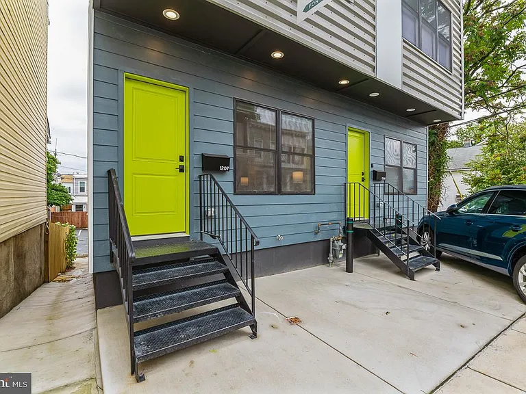 1207 Dellwood Ave — Photo 4