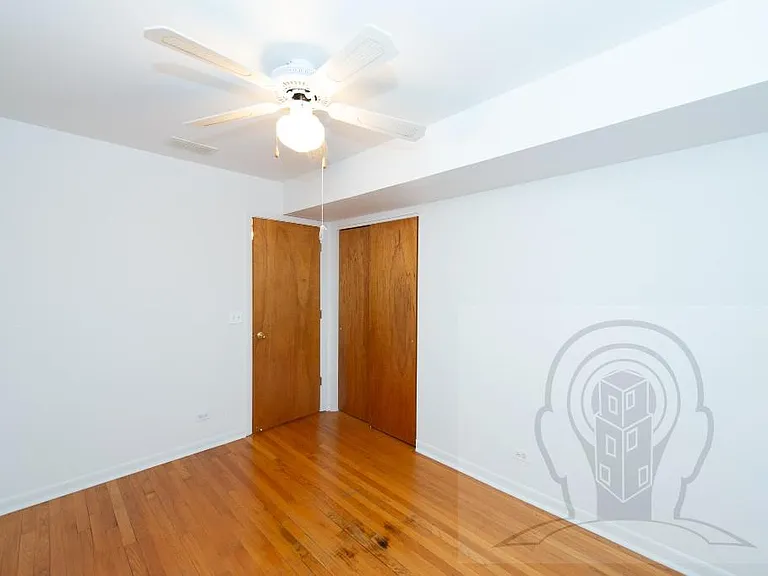 5222 W Belmont Ave #2F — Photo 7