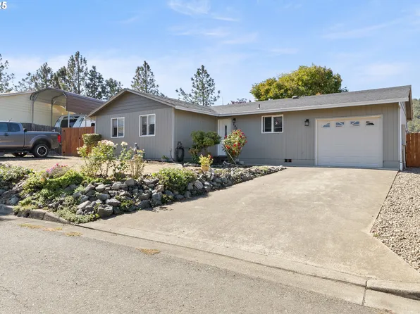 490 Char St, Roseburg, OR 97471