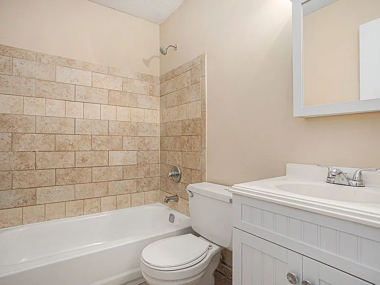 6276 Cathedral Ln — Photo 9