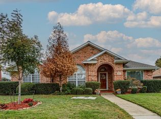 8402 Concord Dr, Rowlett, TX 75089