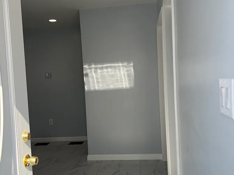 22 Amber St #1 — Photo 1