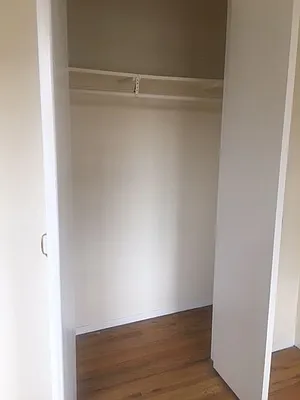 Rented by Walter & Samuels Inc | media 9