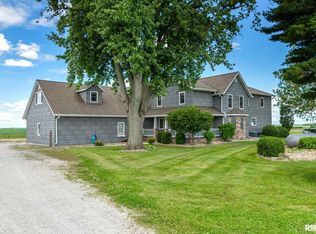 12484 E 400th St, Orion, IL 61273