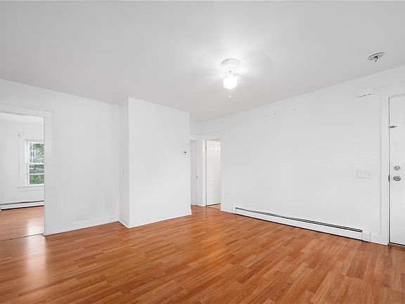 2nd image of 145 Tell St #B