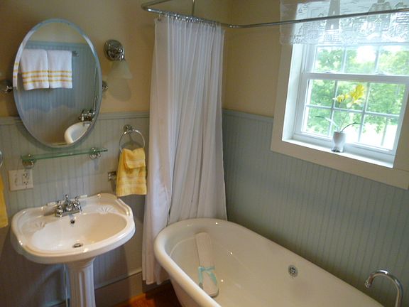 Upper bath /claw ft tub