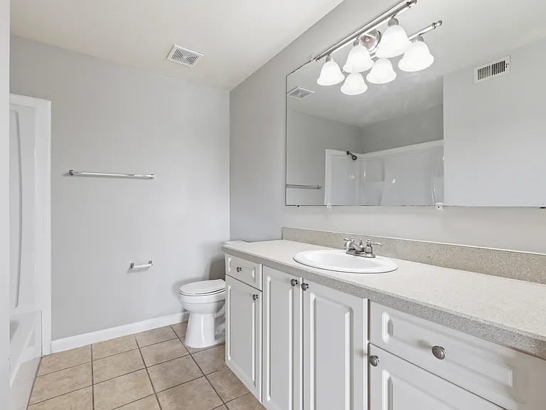 1229 Bermuda Lakes Ln #208 — Photo 15
