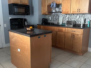 226 Jasper St, Springfield, MA 01109