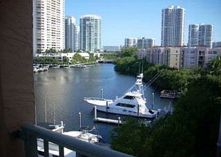 4th image of 19901 E Country Club Dr #2608