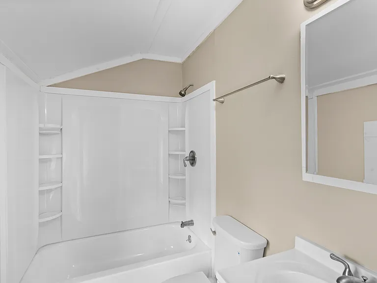 113 Barlow St #2 — Photo 3
