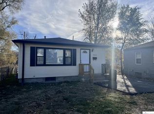 5823 N 27th Ave, Omaha, NE 68111
