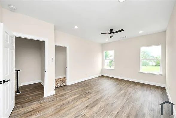 3810 Hiford Dr #A — Photo 17