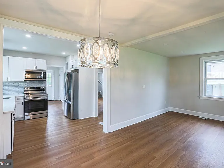 6512 Golden Ring Rd — Photo 5
