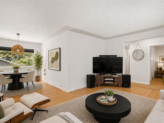 4th image of 1207 N 40th Ave NW