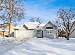 9248 Hillingdon Rd, Woodbury, MN 55125