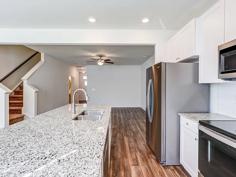 Highland Townhomes — Photo 17