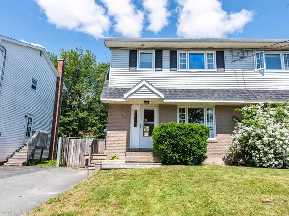69 Montebello Dr, Dartmouth, NS B2X 3L1