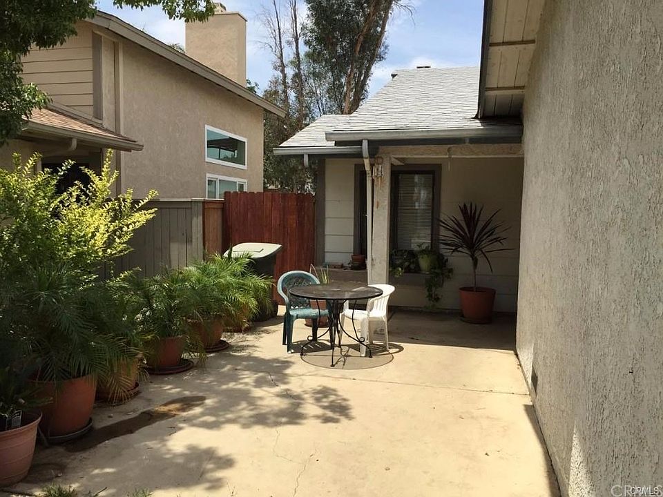 1st image of 533 Quail Dr