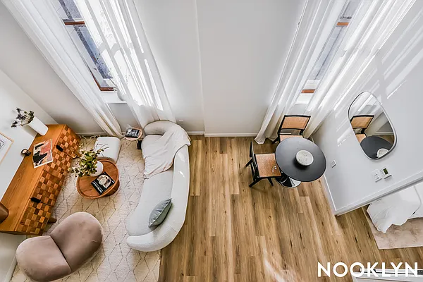 Rented by Nooklyn NYC LLC | media 50