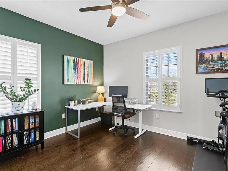 2702 W Cass St — Photo 31