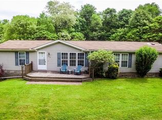 120 Pinewood Ln, Butler, PA 16001
