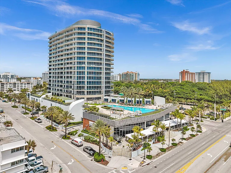 701 N Fort Lauderdale Beach Blvd #802 — Photo 82