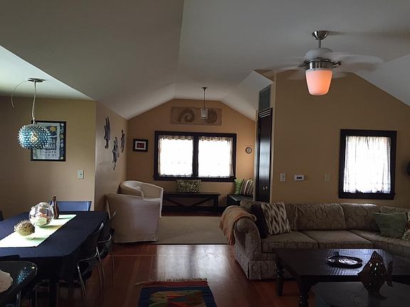 Foyer & Family Room