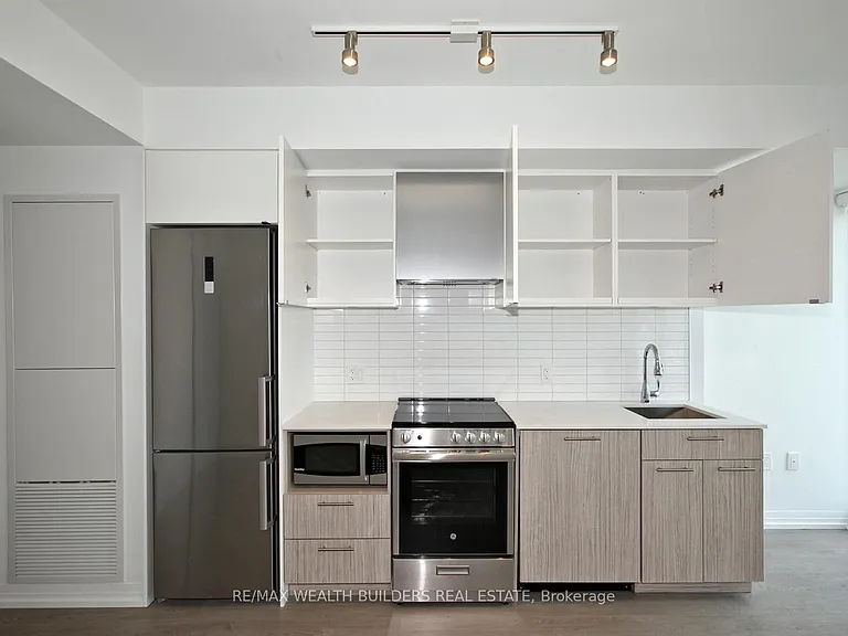 251 Jarvis St E #2107 — Photo 14