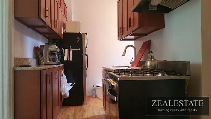 Rented by ZealEstate Group Inc | media 21