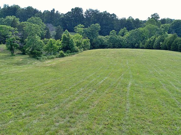 2nd image of 3151 Old Highway 31e Ct #1