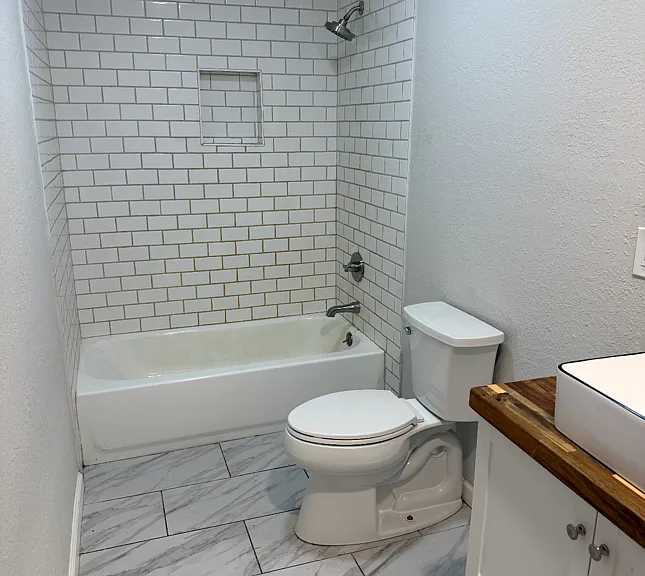 542 Sweetwater Rd #2 — Photo 7